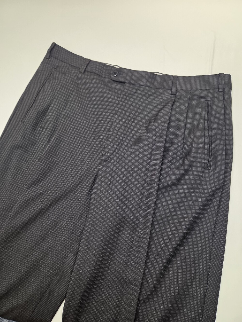 Zanella for Nordstrom Duncan Mens 38W Black Micro Check Wool Pleated Pants